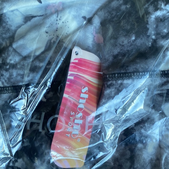 🆕SHOSHO:NIP/NWT Yoga Mesh Cut Out Pants/ Floral Pattern Sz XL - Picture 7 of 9